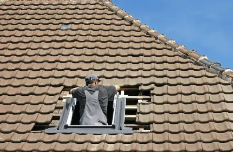 Pose de velux - Saint-Germain-sur-Vienne